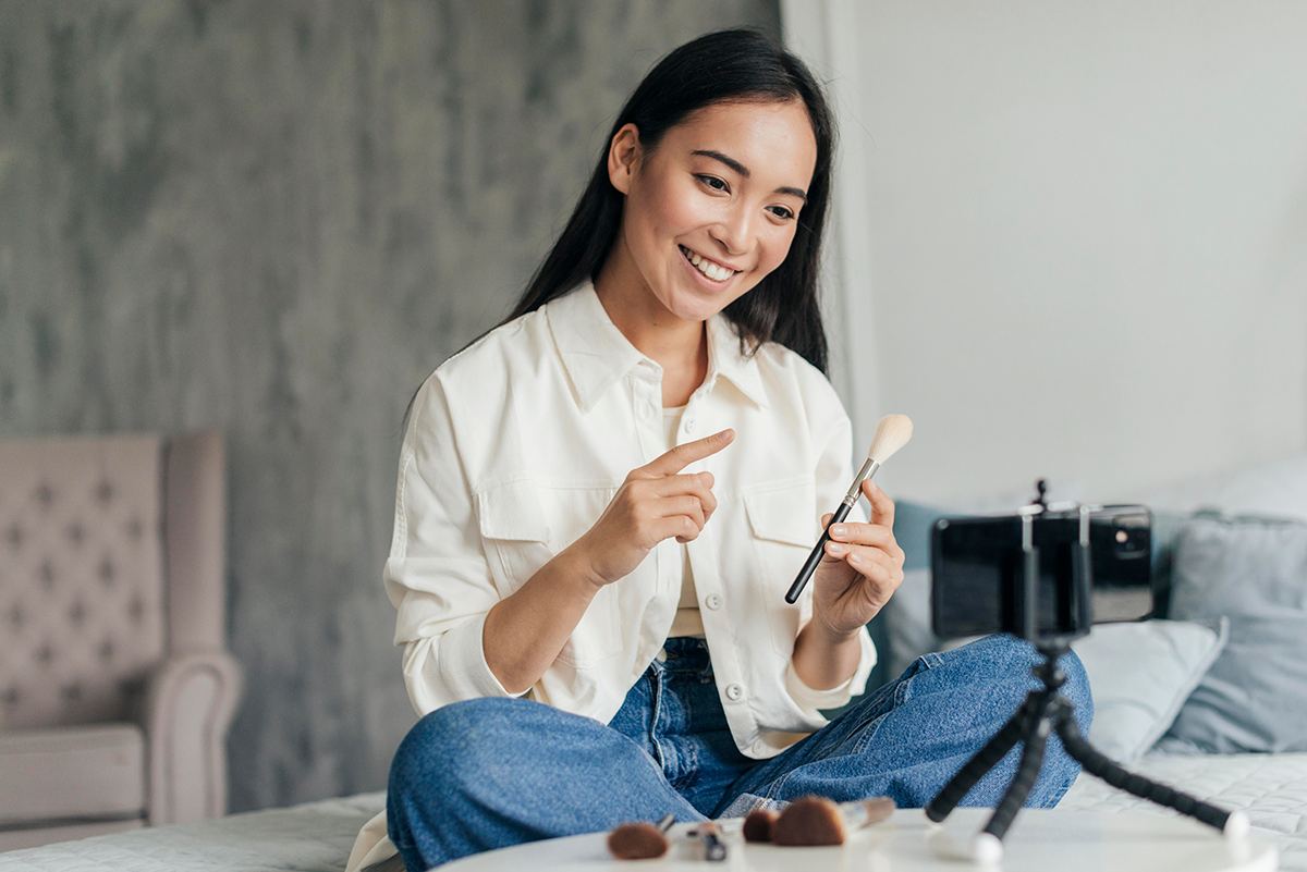 Como fazer live commerce: 5 dicas para vender produtos ao vivo